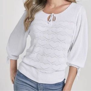 Venus White Heart Knit Sweater Nwot medium.